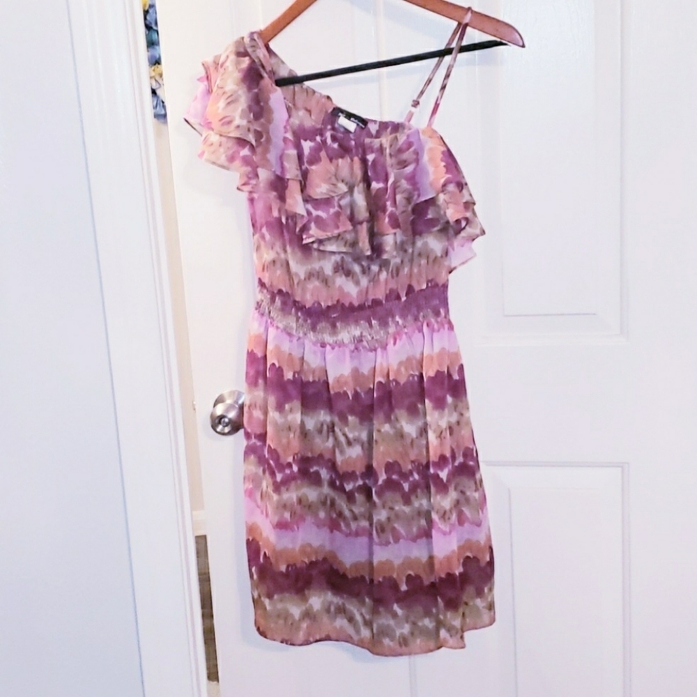Off the Shoulder Fringe Floral Dress.